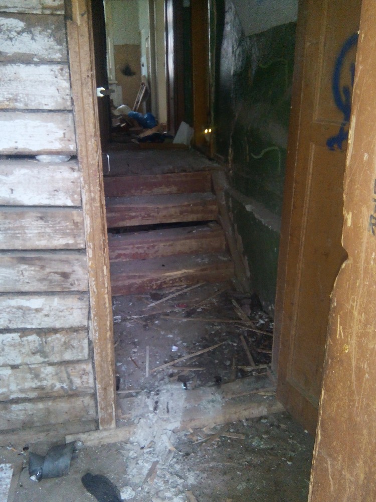 Так выглядит подъезд дома № 45