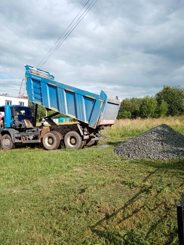 На днях уже были закуплены основные стройматериалы, и в ближайшие дни строительная бригада должна будет приступить к работам.